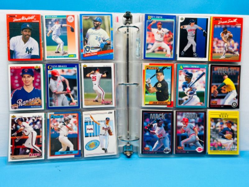 Photo 7 of 151272… 324 mixed baseball cards in binder 