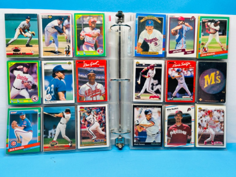 Photo 8 of 151272… 324 mixed baseball cards in binder 