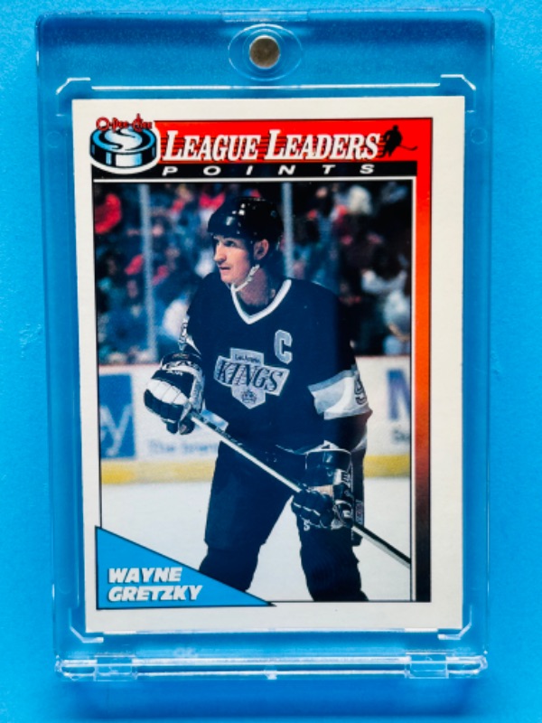 Photo 1 of 151276…Wayne Gretzky league leaders card 257 in hard plastic case 