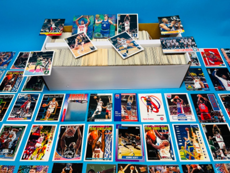 Photo 8 of 151283…1500+ mixed  basketball trading cards in box 