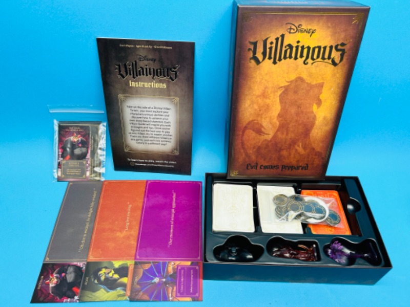 Photo 1 of 151324…Disney Villainous game