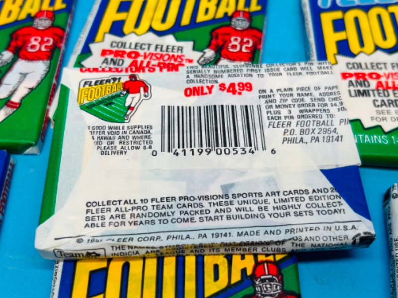 Photo 2 of 151337…8 sealed Fleer 1991 football card wax packs