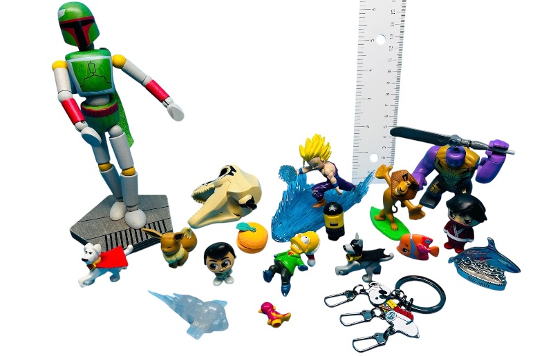 Photo 1 of 151366…misc mini toy figures -may be missing part