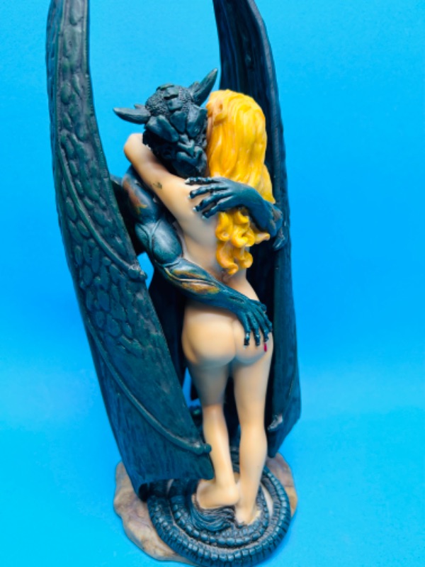 Photo 2 of 151367…resin Gothic statue 11’