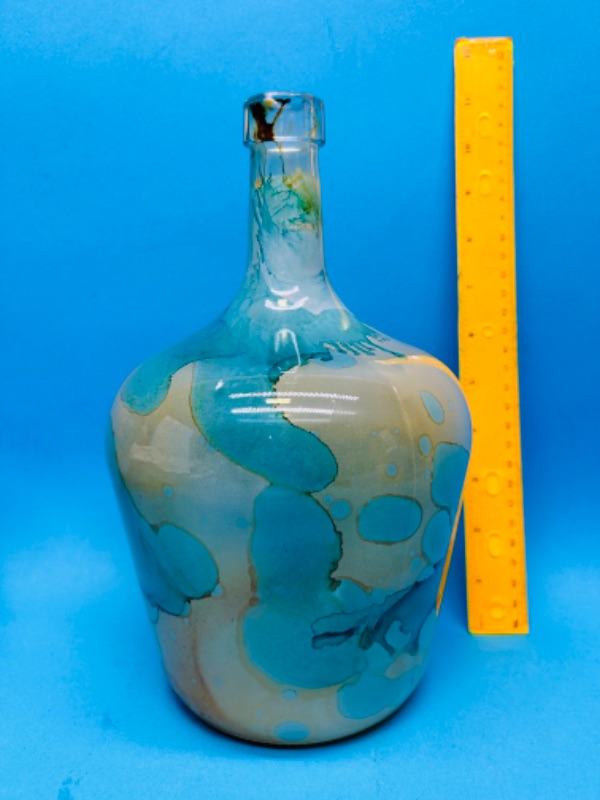 Photo 3 of 151368…10” glass vase bottle