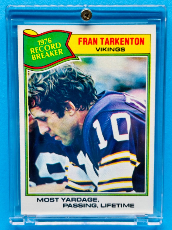 Photo 1 of 151420…topps Fran Tarkenton card 454 in hard plastic case 