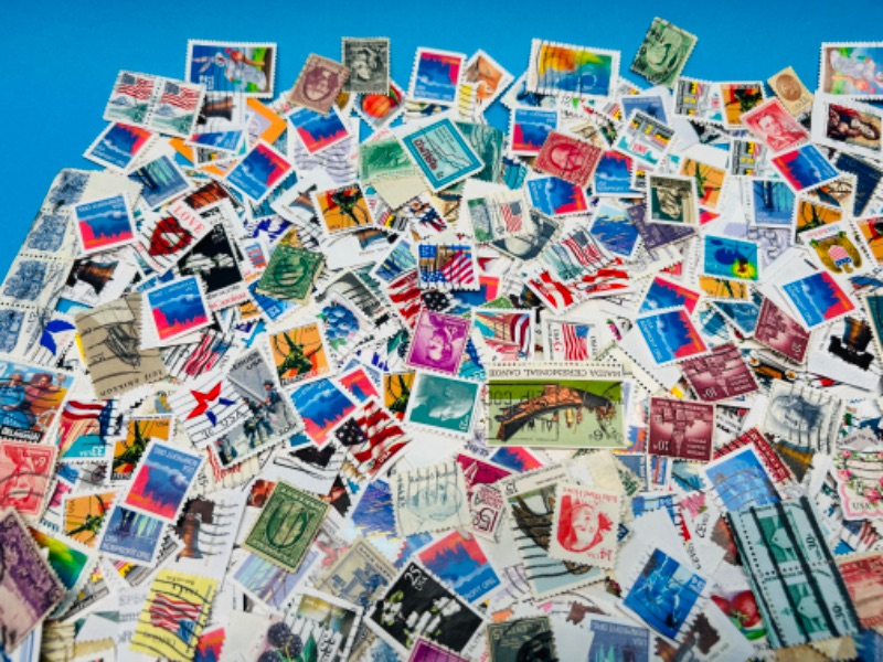 Photo 5 of 151446…hundreds of used vintage stamps 