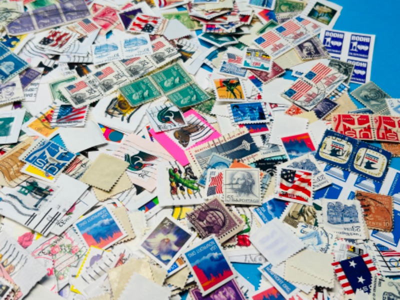 Photo 8 of 151447… hundreds of used vintage stamps 