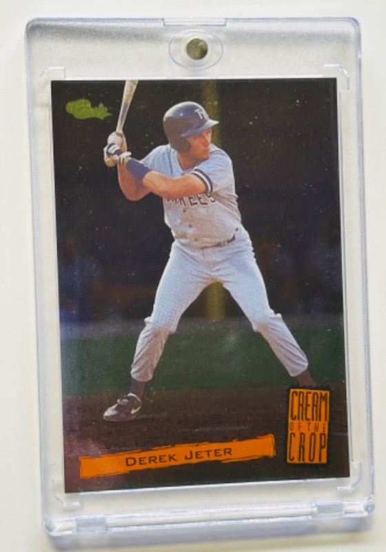 Photo 1 of 151493…Rookie Derek Jeter chrome card C17 in hard plastic case 