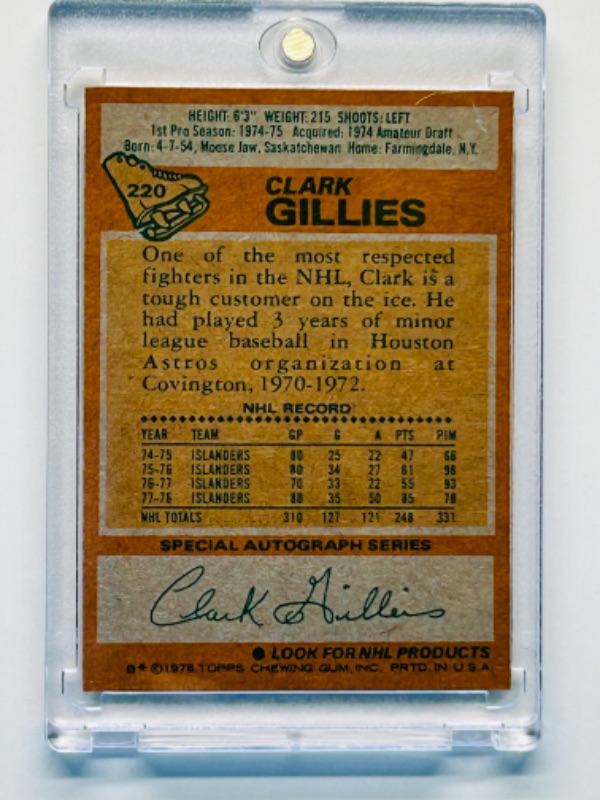 Photo 2 of 151540…vintage 1978 Clark Gillies card 220  in hard plastic case