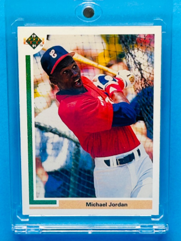 Photo 1 of 151541… Upper Deck Michael Jordan rookie card SP1  in hard plastic case
