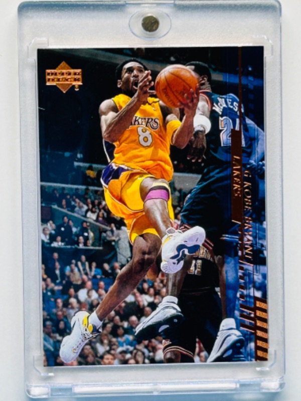 Photo 1 of 151551…upper deck Kobe Bryant card 80 in hard plastic case 