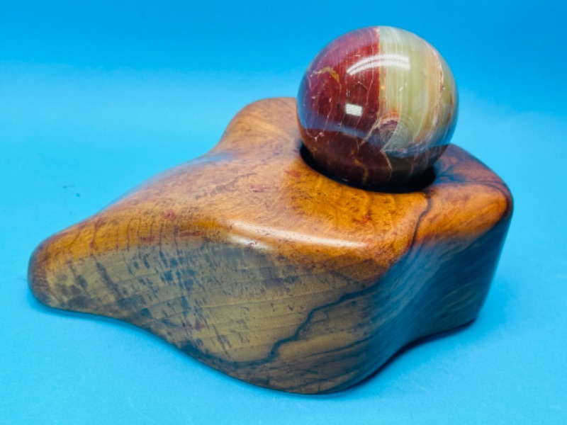 Photo 3 of 151611…designer wood and green onyx ball 9 x 7”- ball is 3”