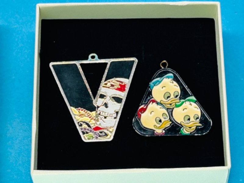 Photo 1 of 151620…2 vintage Disney pendants in gift box