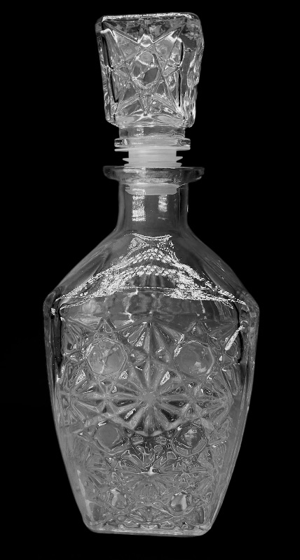 Photo 1 of 151677…10” crystal decanter 