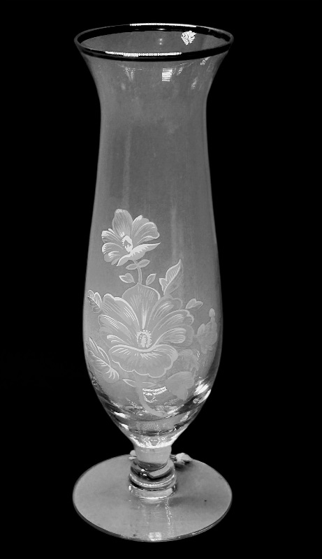 Photo 1 of 151681…7” Silver City etched rose vase