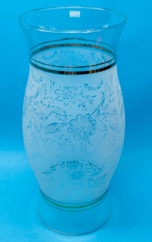 Photo 4 of 151683…12” etched glass hurricane 