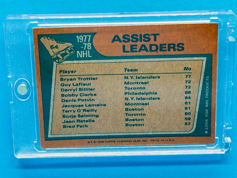 Photo 2 of 151762…vintage assist  leaders card 64 in hard plastic case 