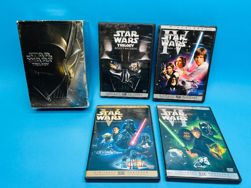 Photo 1 of 151778…Star Wars trilogy DVDs 