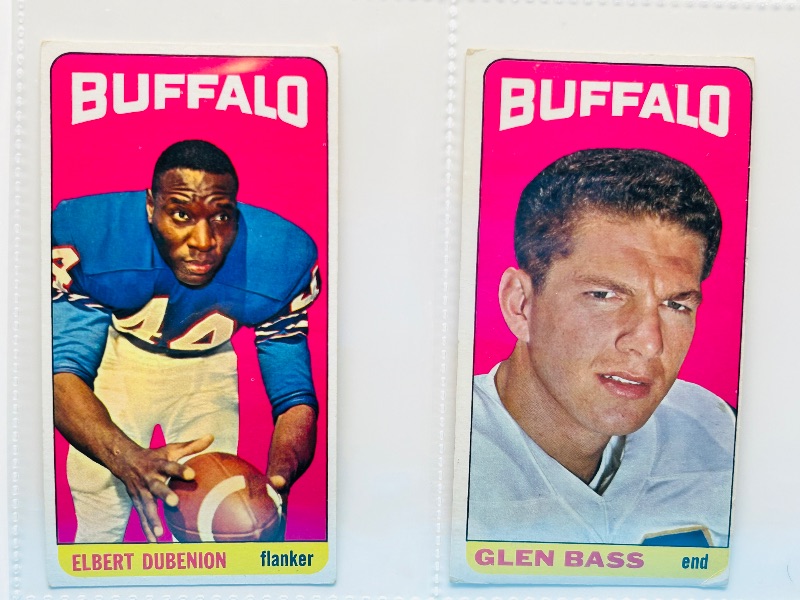 Photo 1 of 151781…vintage 1965 tallboy football cards in plastic sleeves 