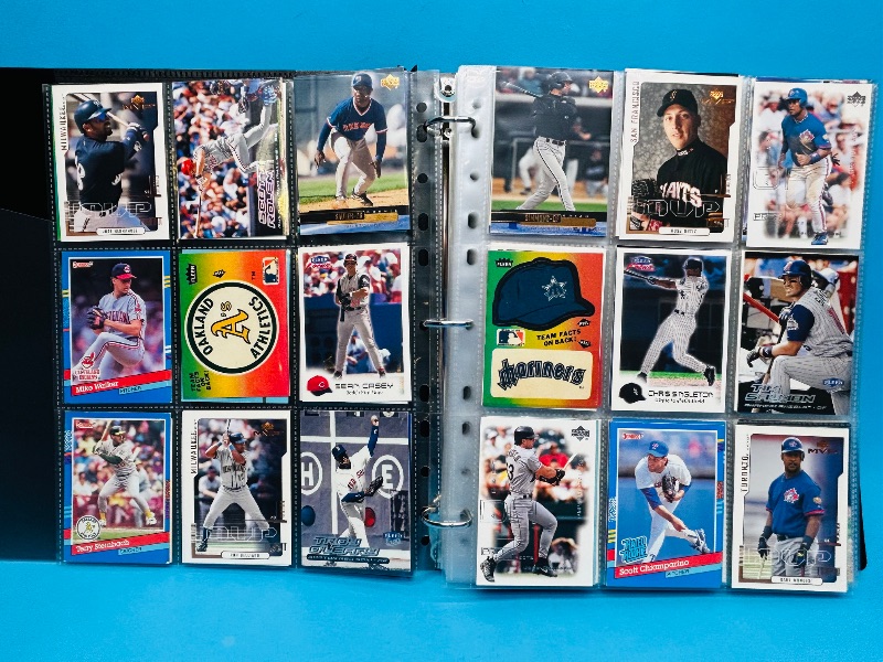 Photo 18 of 151869…final sale no returns/refunds-306 mixed baseball cards in binder 