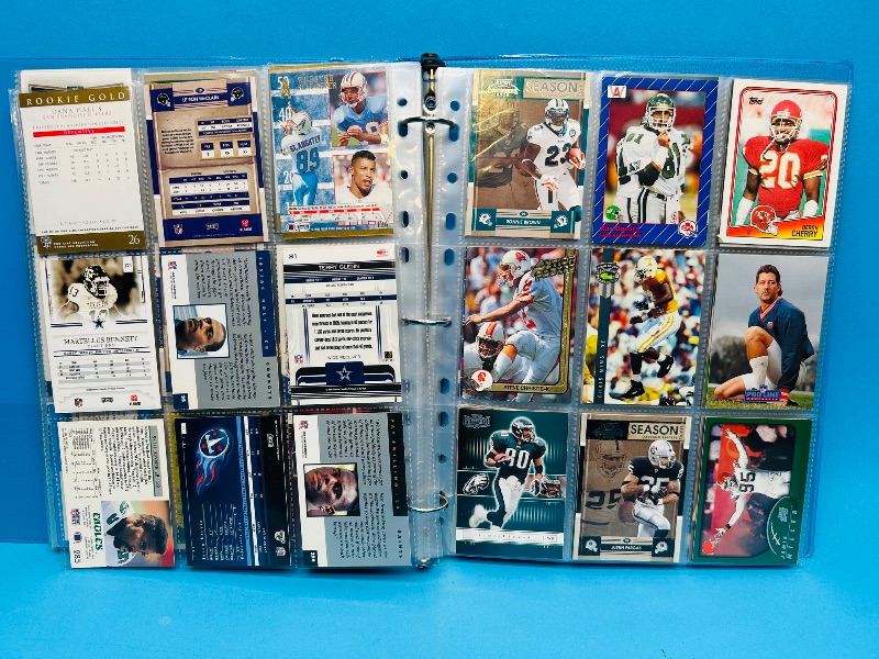 Photo 7 of 151871… final sale no returns/refunds-180 mixed football cards in binder 