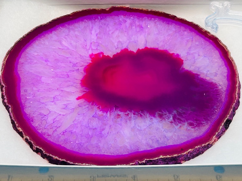 Photo 1 of 151996… large 6” agate slice with stand in gift box