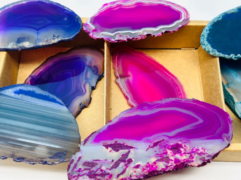 Photo 1 of 151120… 9 agate slices in gift box
