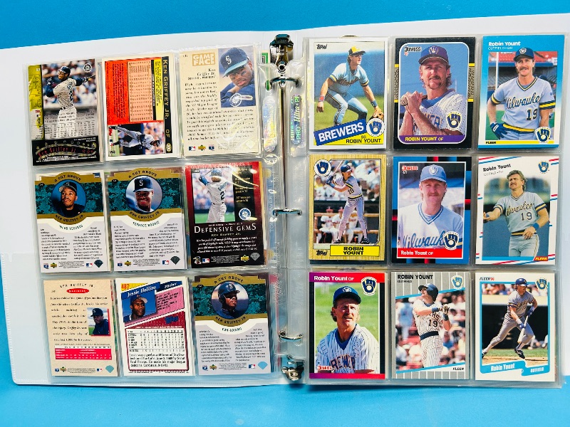 Photo 1 of 152135… final sale no returns/refunds-198 mixed baseball cards in binder 
