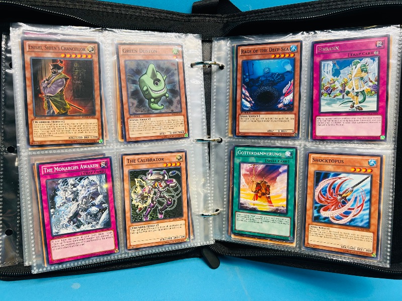Photo 1 of 152136… final sale no returns/refunds-160 mix d Yu-Gi-Oh! Cards in binder