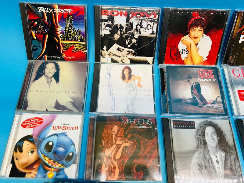 Photo 1 of 152175…13 used music cd’s 