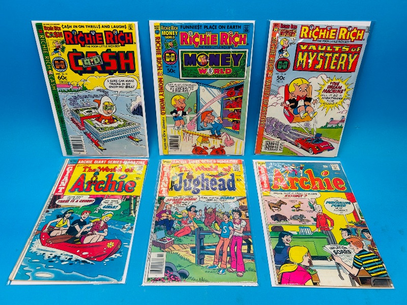 Photo 1 of 152206…  6 vintage comics in plastic sleeves 