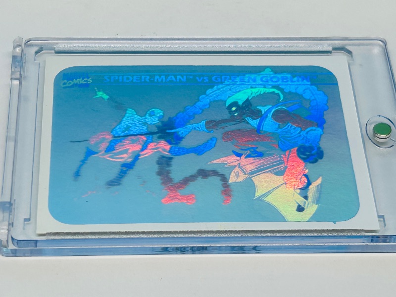 Photo 1 of 152253…marvel 1990 Hologram spider-Man vs. green goblin card MH5 in hard plastic case