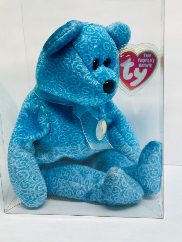 Photo 1 of 152328…TY beanie baby bear #1 in plastic display 