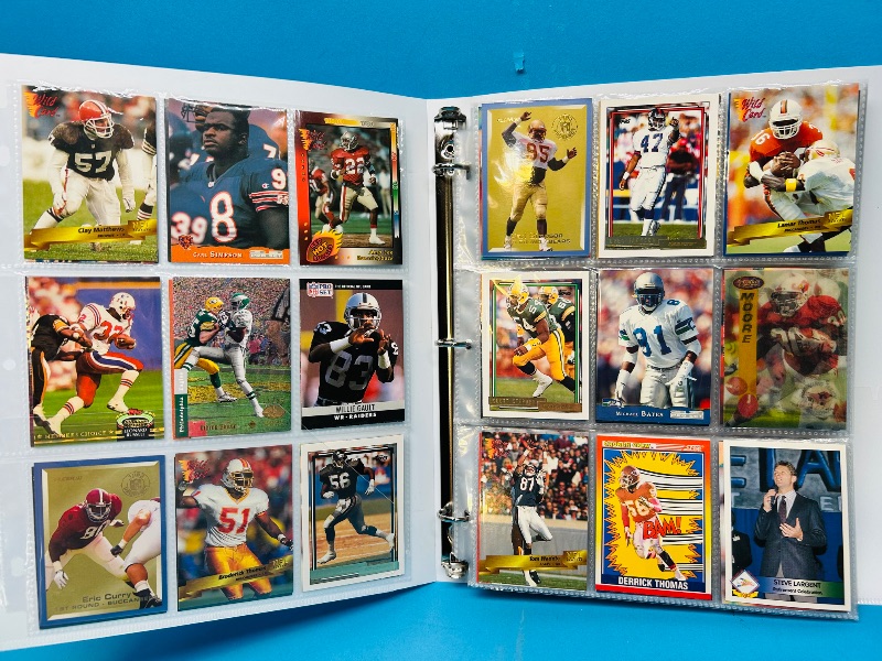 Photo 1 of 152330…final sale no returns/refunds-270 mixed football cards in binder