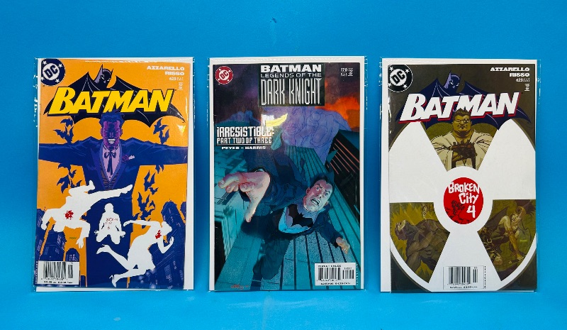 Photo 1 of 152333…3 Batman comics in plastic sleeves 