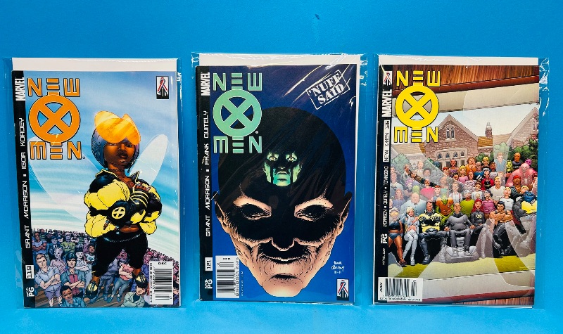 Photo 1 of 152366…3 new X-men comics 9-11 commemorative print in plastic sleeves 