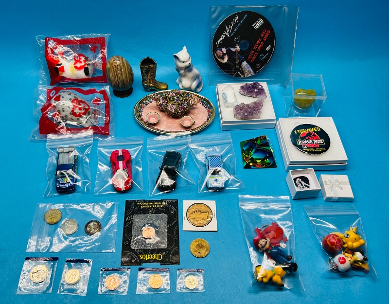 Photo 1 of 152411…final sale no returns/refunds- misc items, nicknacks, coins, and toys