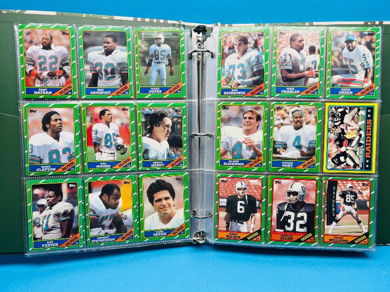 Photo 1 of 152413…final sale no returns/refunds- Complete 396 card set- Rookie Jerry Rice- Topps 1986 football cards in binder 