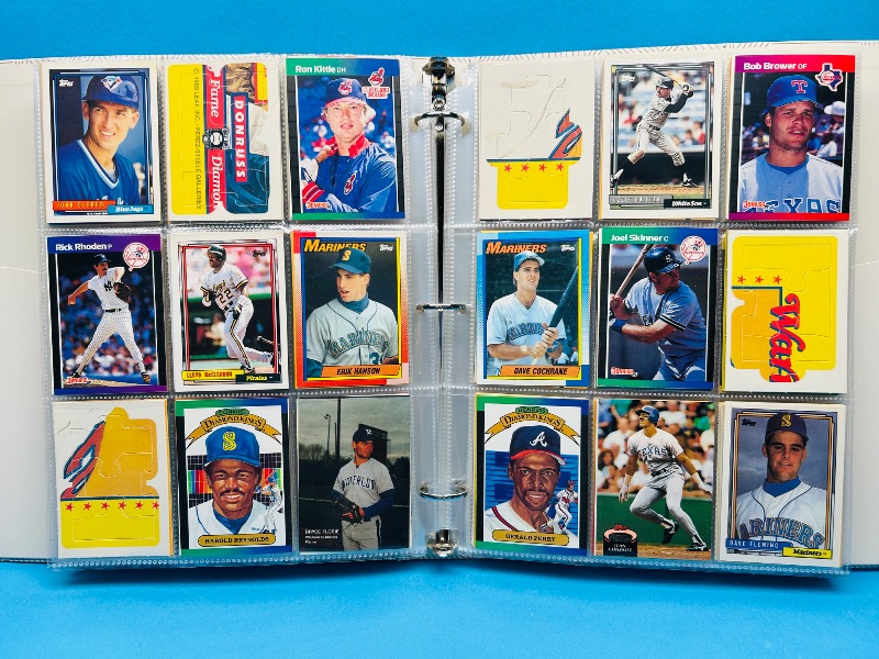 Photo 1 of 152416… final sale no returns/refunds-360 mixed baseball cards in binder