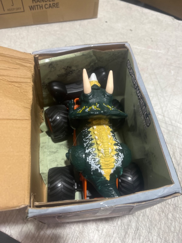 Photo 1 of Bennol Remote Control Dinosaur Car for Boys Kids, 2.4Ghz RC Dinosaur Truck Toys for Toddlers, Electric Hobby RC Car Toys Triceratops with Light & Sound Spray for 3 4 5 6 7 8 Year olds Kids Boys Girls
