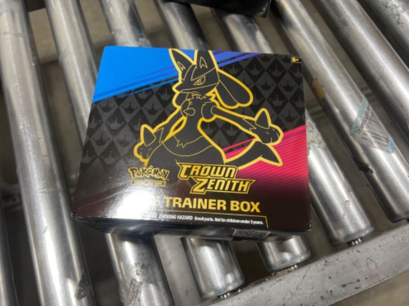 Photo 2 of Pokemon TCG: Crown Zenith Elite Trainer Box Single