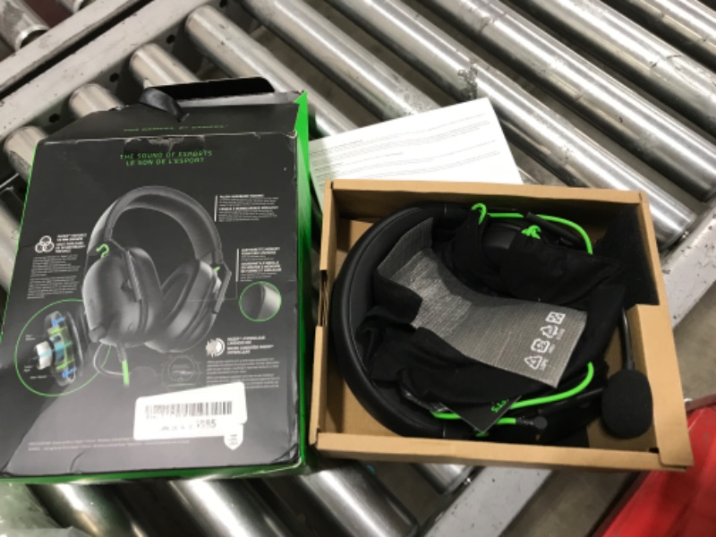 Photo 2 of Razer Blackshark V2 X Gaming Headset 7.1 PC 4 Nintendo Switch 3.5 mm Jack Blackshark V2 X Black