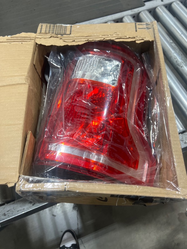 Photo 2 of Driver and Passenger Side Tail Lights Housing Compatible With 2015 2016 2017 Ford F150 F-150 Taillights With bulb 2015-2017 F150