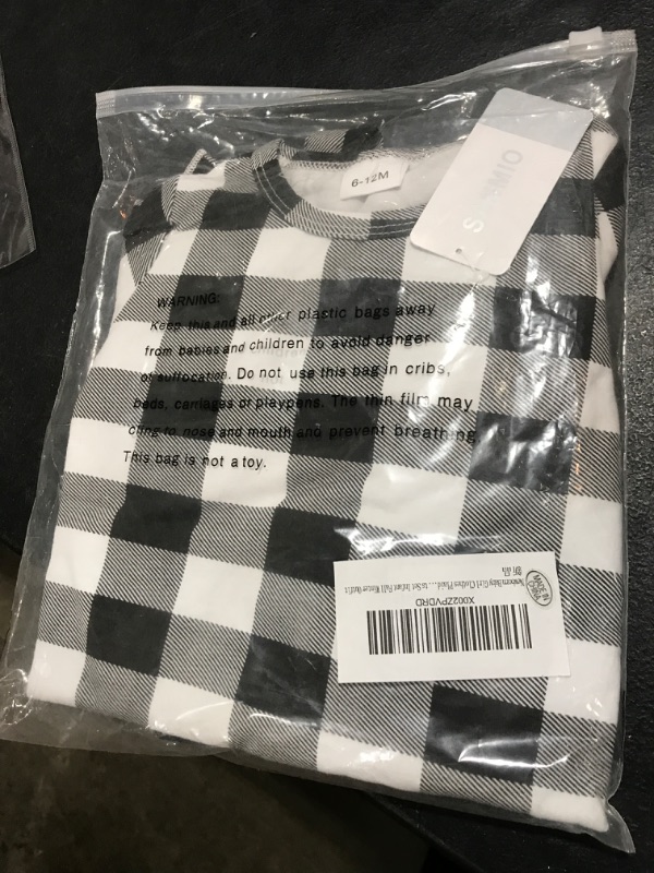 Photo 1 of 6-12m checkered baby clothing black and white 