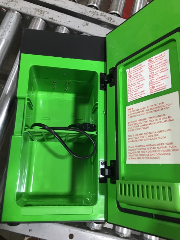 Photo 4 of Xbox Series X Replica Mini Fridge Thermoelectric Cooler - Please read description 