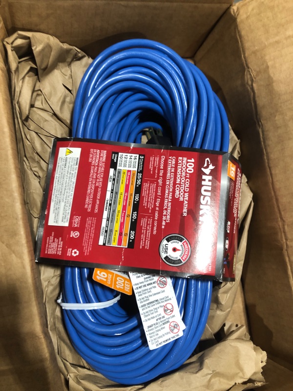 Photo 2 of 100 ft. 16/3 Cold Weather Extension Cord