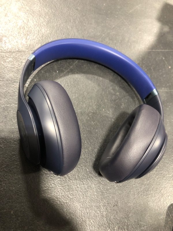 Photo 5 of Beats Studio Pro - Wireless Bluetooth Noise Cancelling Headphones - Personalized Spatial Audio, USB-C Lossless Audio, Apple & Android Compatibility, Up to 40 Hours Battery Life - Navy
