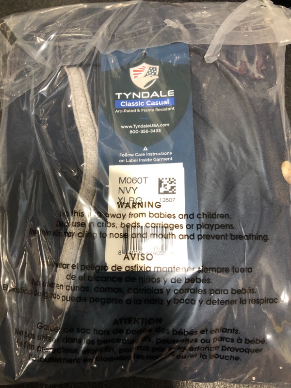 Photo 1 of tyndale classic Casual xl navy m060t