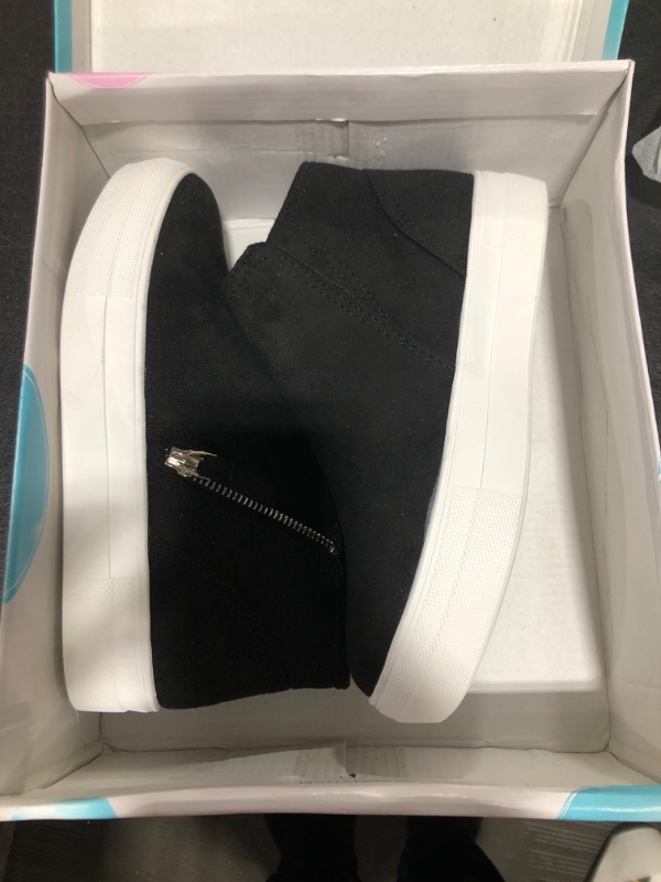 Photo 2 of Soda Route Women High Top Fashion Sneaker Shoes with Padded Sole & Side Zipper SIZE 6.5 